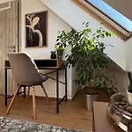 Daniel\'S Loft Studio